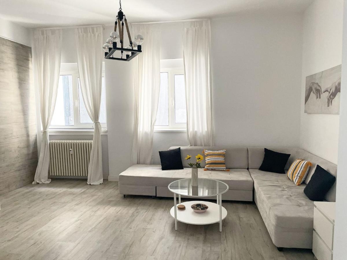 White Apartment Bucureşti Ngoại thất bức ảnh